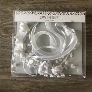SALE!! 5 for $25!! 🆕 Bridal Crown 💍 👰🏽